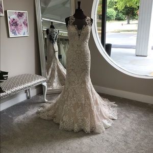 NWT Romance Couture Gown Style: 3016 Color: ivory/silver/champagne Size: 14